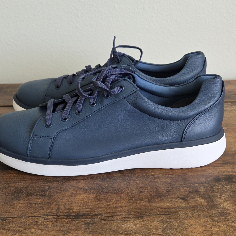 Man's Sneakers Johnston & Murphy color Blue Size 12, without box